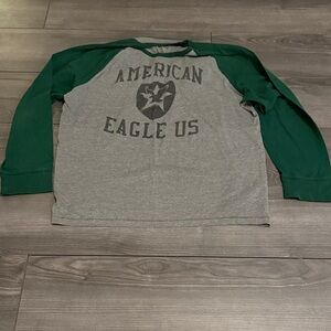 American Eagle Outfitters Green and Gray Long Sleeve Tee